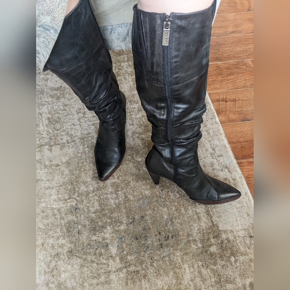 Vintage leather knee boots - Picture 2 of 12
